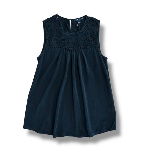 Banana Republic 100% Silk Black Sleeveless Blouse Top‎ M Cutout Neckline - Picture 1 of 8
